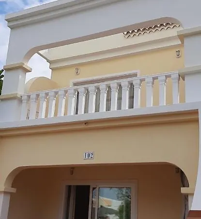 The Palms 2 Bed Duplex With Pool View Appartement *