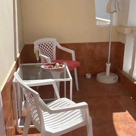 The Palms 2 Bed Duplex With Pool View * 圣米格尔德阿沃纳